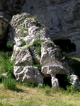 Бахчисарай: 
пещерные жилища